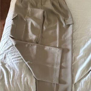 Women’s Light Green Cargo Pants